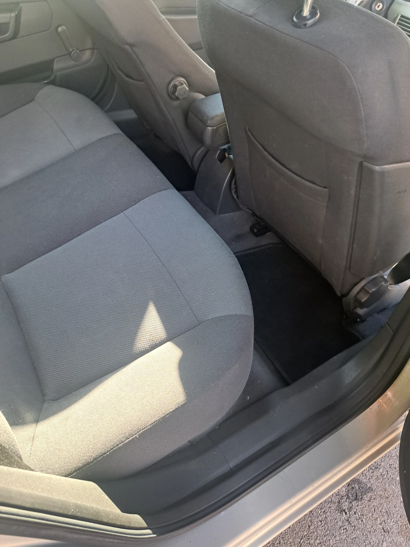 Opel Astra, снимка 7 - Автомобили и джипове - 54909649