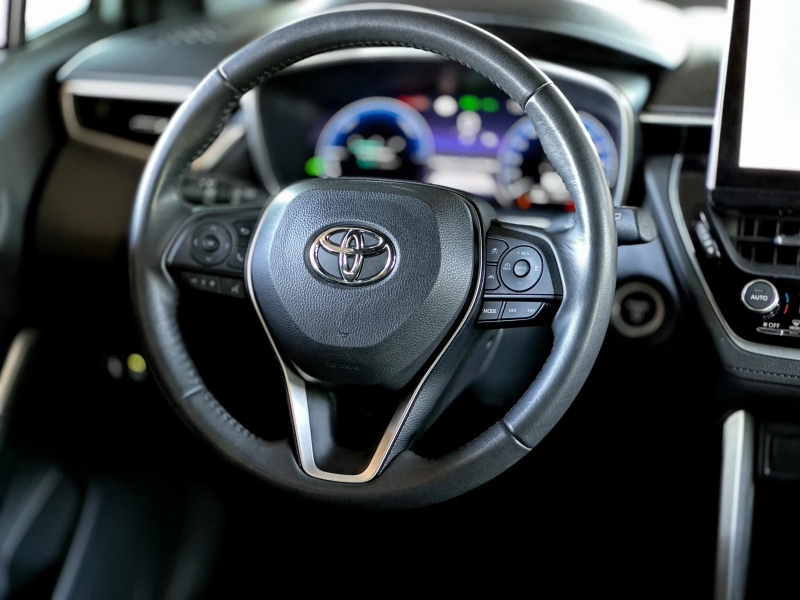 Toyota Corolla Cross 1.8hybrid/executive/�������� | Mobile.bg � ����������� 14