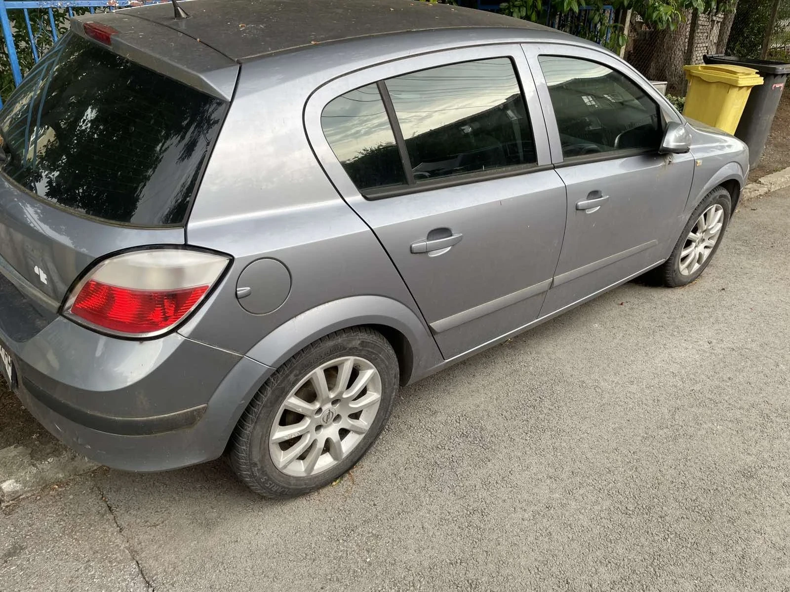 Opel Astra, снимка 3 - Автомобили и джипове - 55363378