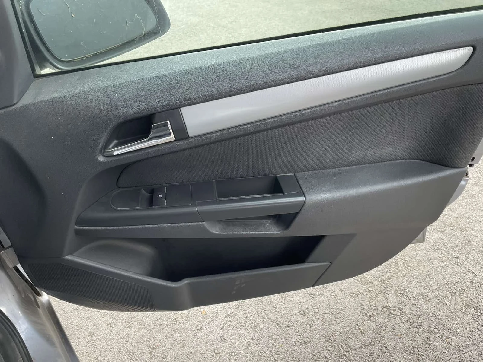 Opel Astra, снимка 9 - Автомобили и джипове - 55363378