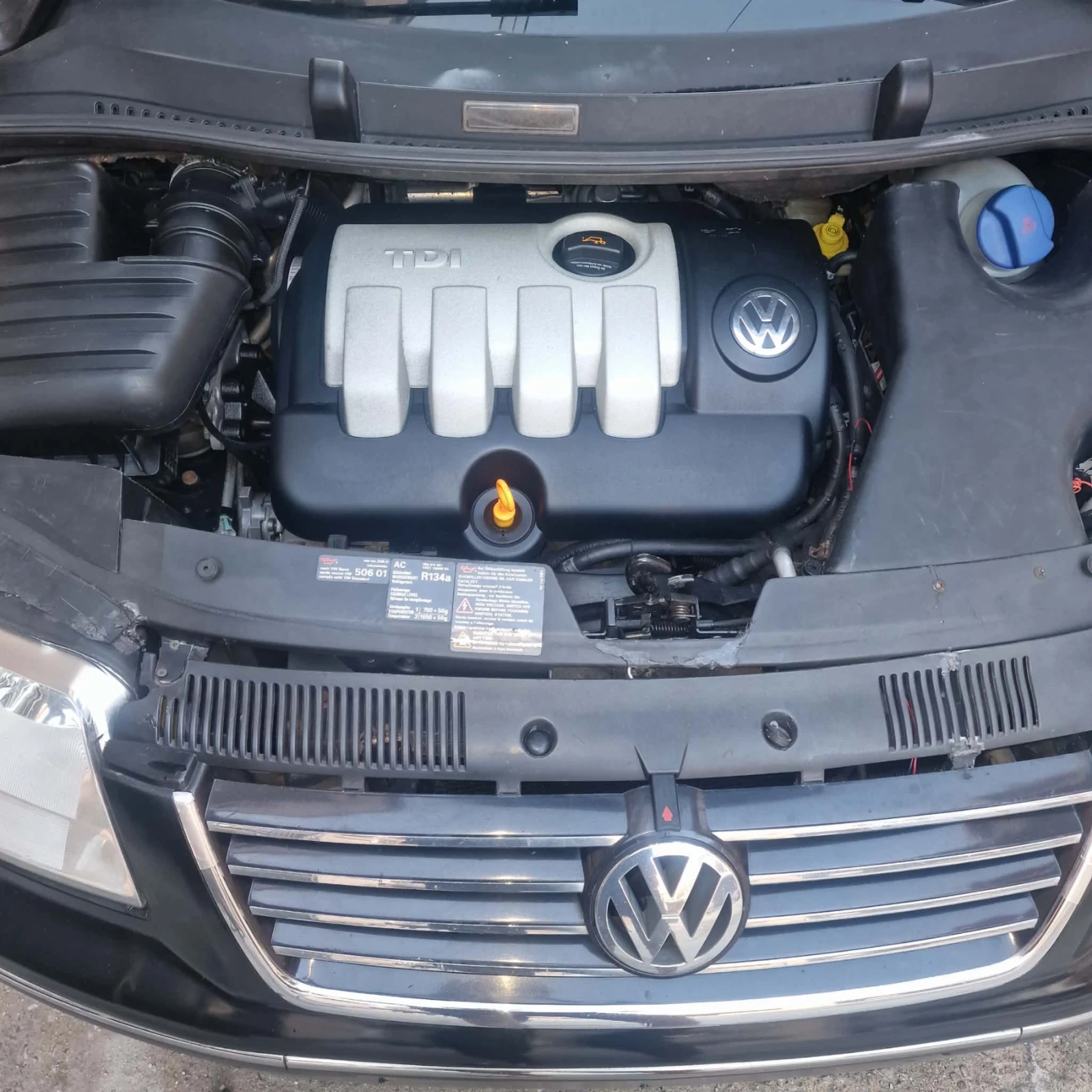 VW Sharan 1.9tdi, снимка 6 - Автомобили и джипове - 55693049
