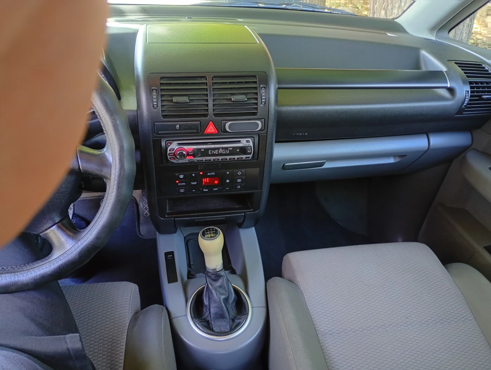 Audi A2 1.4TDI, снимка 11 - Автомобили и джипове - 56434109