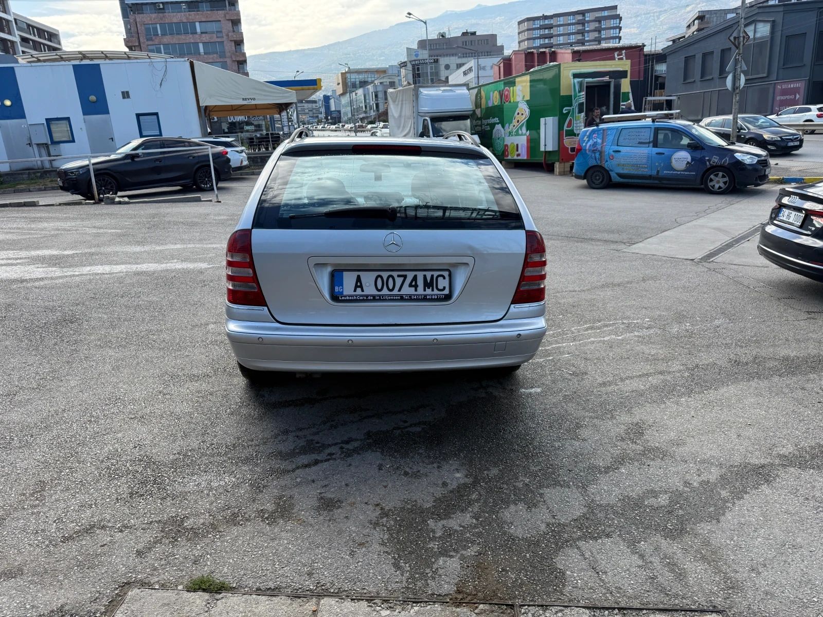 Mercedes-Benz C 220 2.2 CDI, снимка 4 - Автомобили и джипове - 56595129