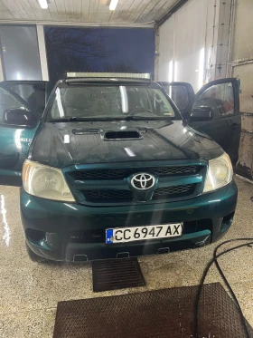 Toyota Hilux 2.5 2008 оборудвана с хардтоп, снимка 1