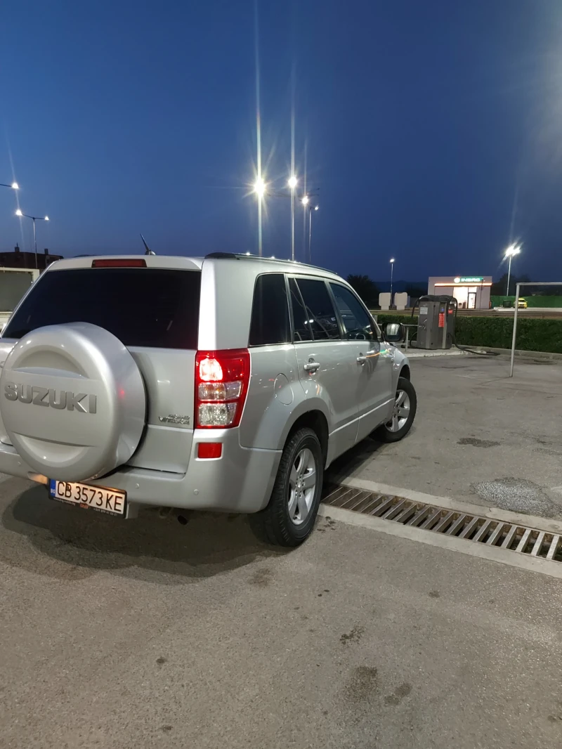 Suzuki Grand vitara 1.9 d, снимка 4 - Автомобили и джипове - 52674757