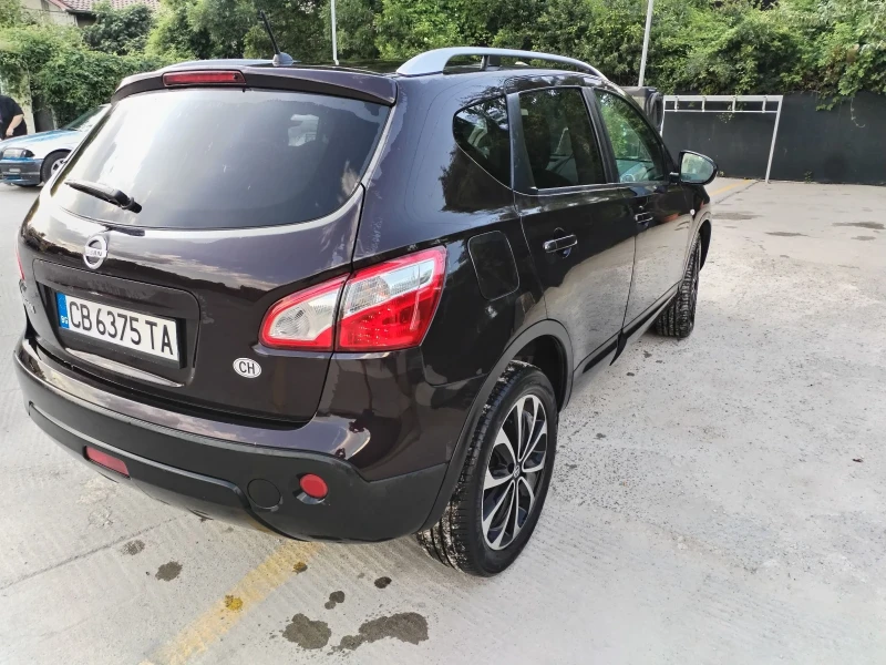 Nissan Qashqai 2.0 бензин 4х4 , снимка 4 - Автомобили и джипове - 52268159