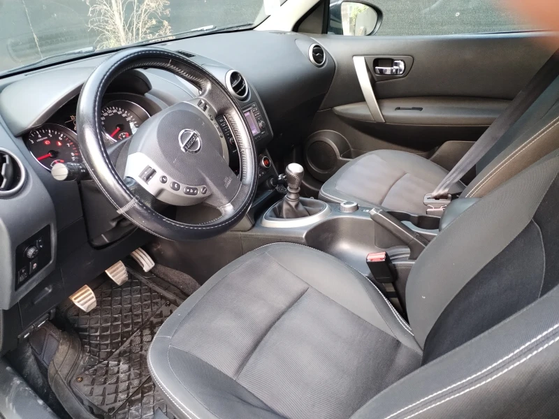 Nissan Qashqai 2.0 бензин 4х4 , снимка 9 - Автомобили и джипове - 52268159