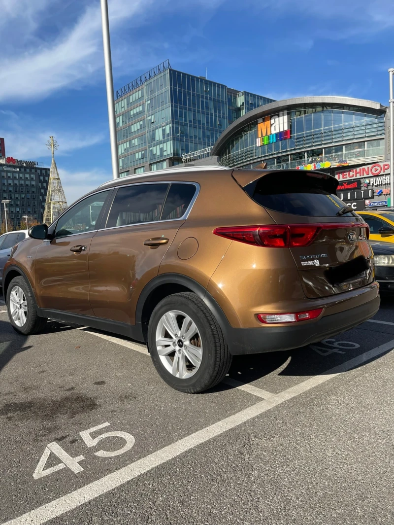 Kia Sportage 2.4л Автоматик | 4x4 | Обслужен Реални км | Лична, снимка 5 - Автомобили и джипове - 53448399
