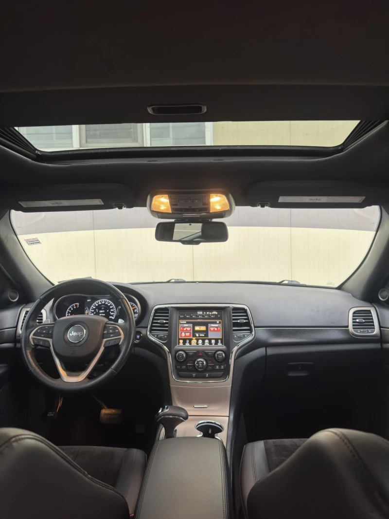 Jeep Grand cherokee 3.6 V6, снимка 10 - Автомобили и джипове - 53447599