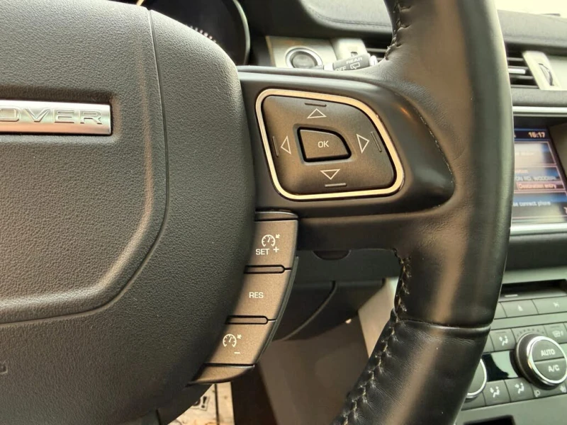 Land Rover Range Rover Evoque Pure Premium * CARFAX* * АвтоКредит* (ЦЕНА ДО БГ), снимка 12 - Автомобили и джипове - 53447185