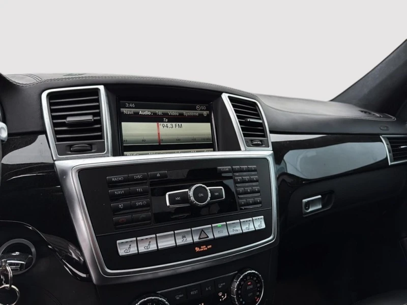 Mercedes-Benz ML 63 AMG * CARFAX * ЦЕНА ДО БГ, снимка 11 - Автомобили и джипове - 53500170