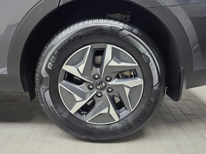 Kia Sorento HEV 1.6 4WD| DIST| 360| ОБДУХВАНЕ, снимка 5 - Автомобили и джипове - 55736859