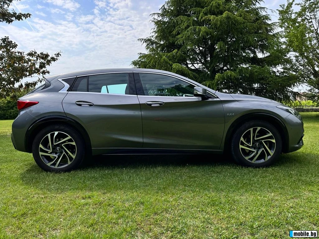 Infiniti Q30 2.2d - изображение 4