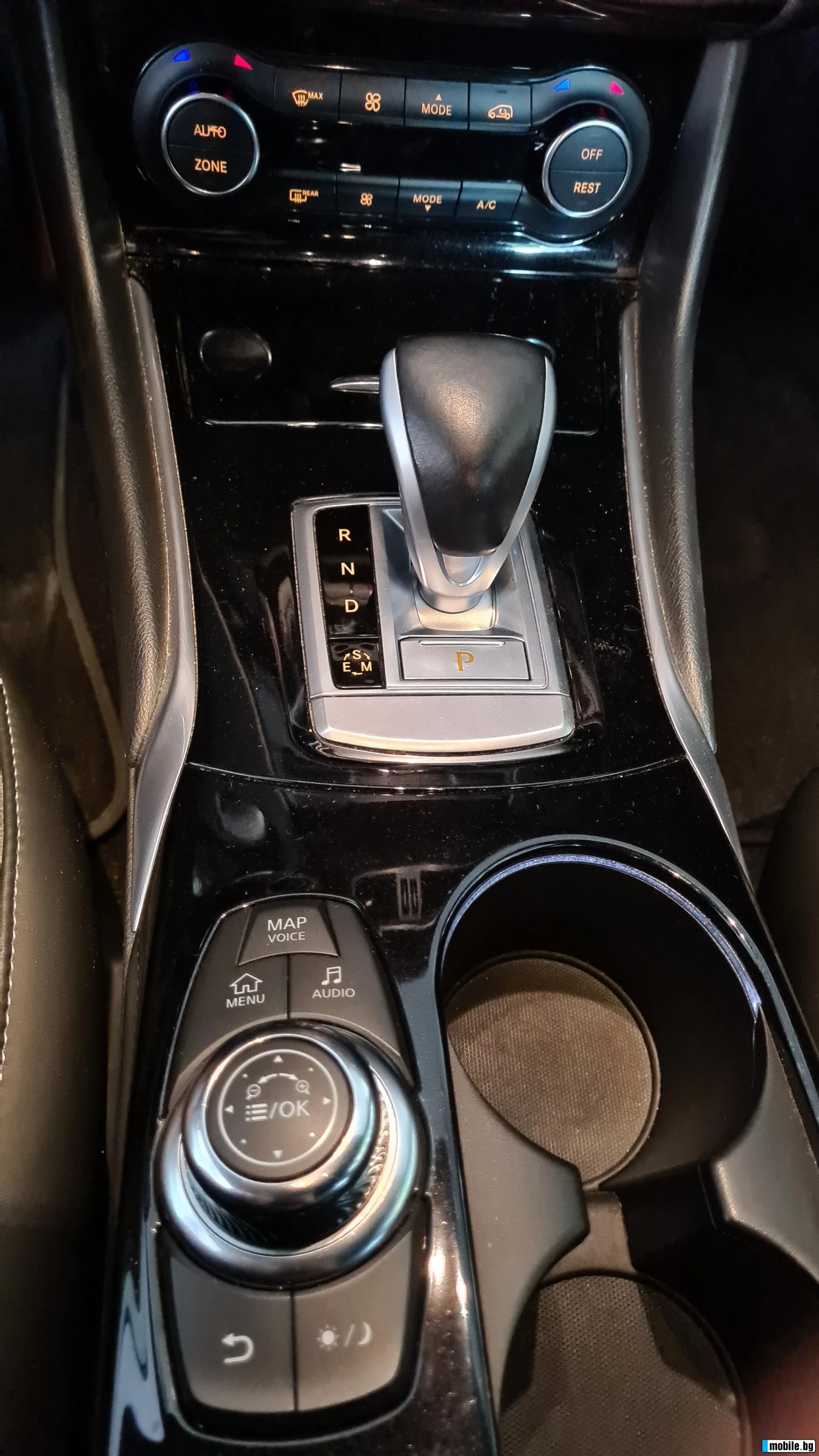 Infiniti Q30 2.2d - изображение 8