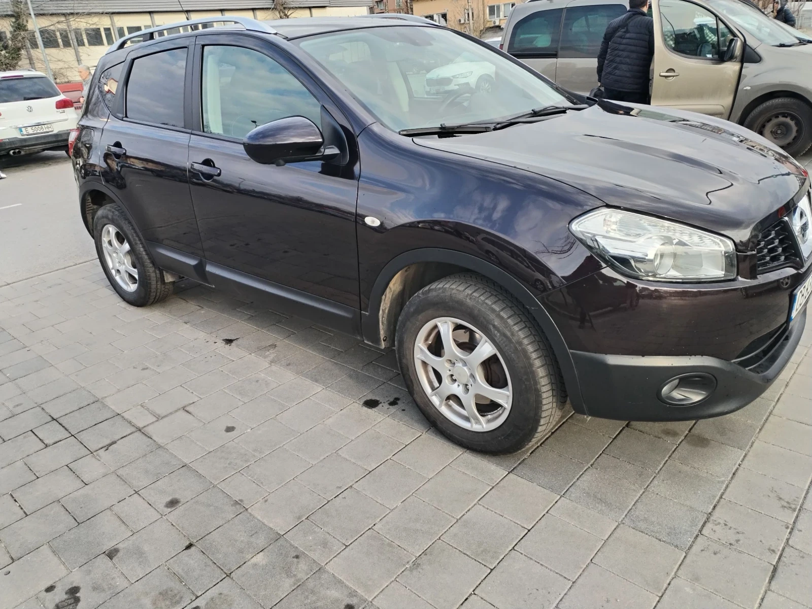 Nissan Qashqai 2.0 бензин 4х4 , снимка 2 - Автомобили и джипове - 53216513