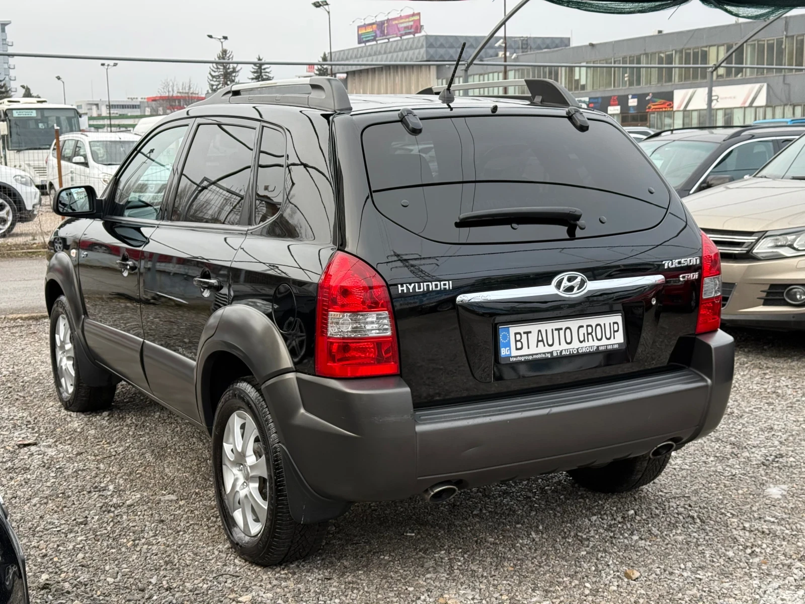 Hyundai Tucson 2.0CRDI 98000KM/1-СОБСТВЕНИК/СЕРВИЗНА ИСТОРИЯ - изображение 4