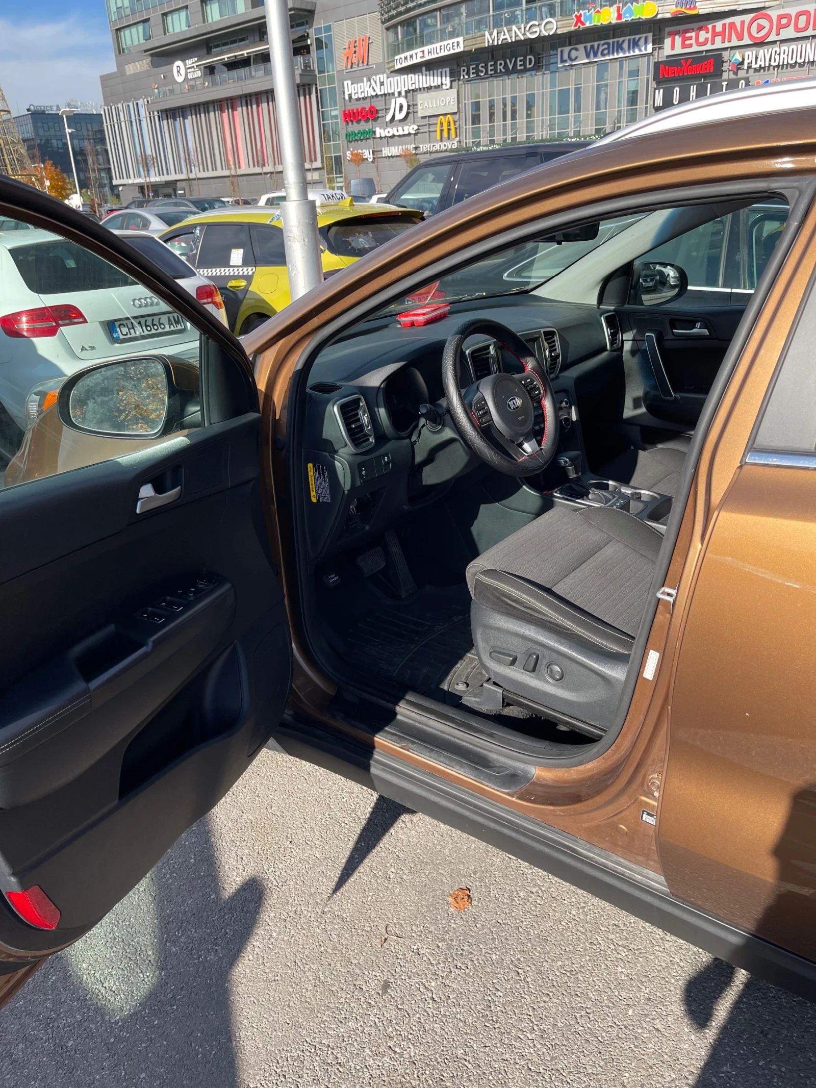 Kia Sportage 2.4л Автоматик | 4x4 | Обслужен Реални км | Лична - изображение 6