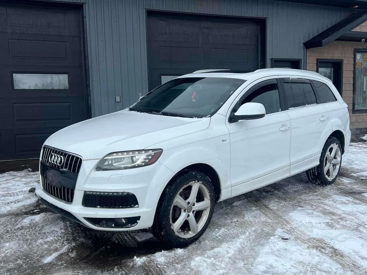 Audi Q7 | 3.0L | S-LINE | MEMORY | PANO | 