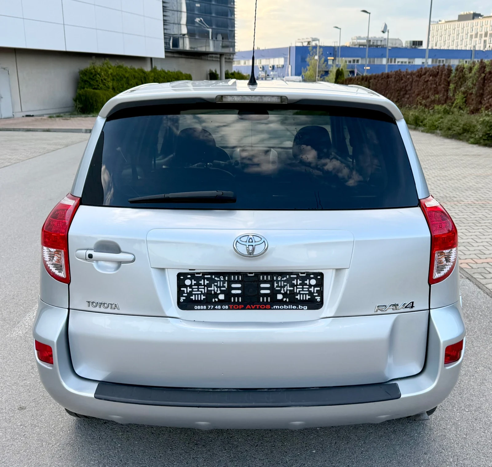 Toyota Rav4 2.2 D-CAT/177kc/6ck/4x4/* CROSSOVER* /Navi/Кожа/Fu, снимка 5 - Автомобили и джипове - 54459206