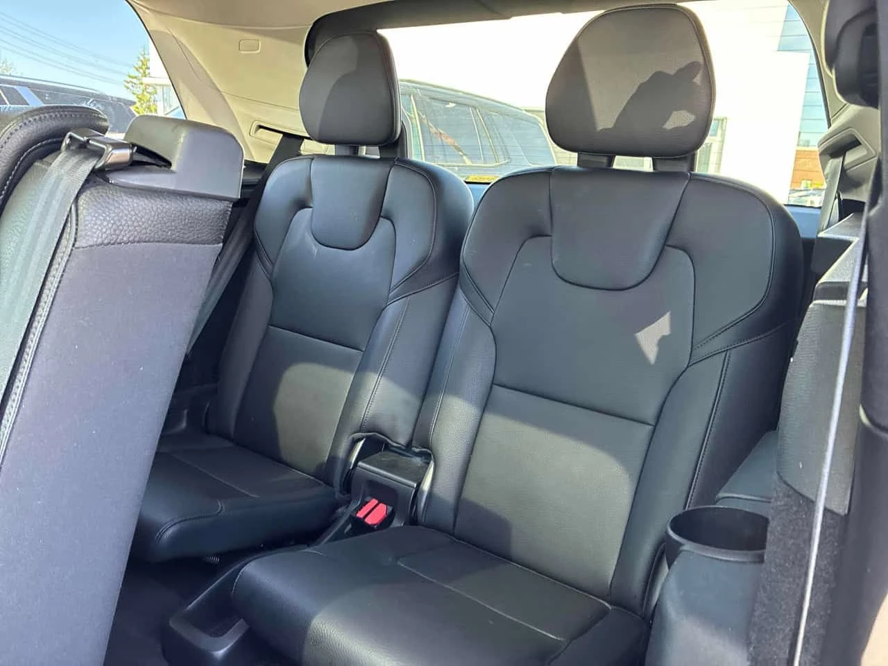 Volvo Xc90 | Momentum | ПАНОРАМА | ПОДГРЕВ | , снимка 15 - Автомобили и джипове - 54692099