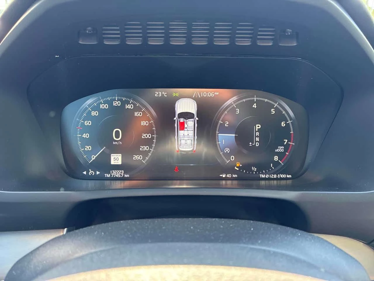 Volvo Xc90 | Momentum | ПАНОРАМА | ПОДГРЕВ | , снимка 8 - Автомобили и джипове - 54692099