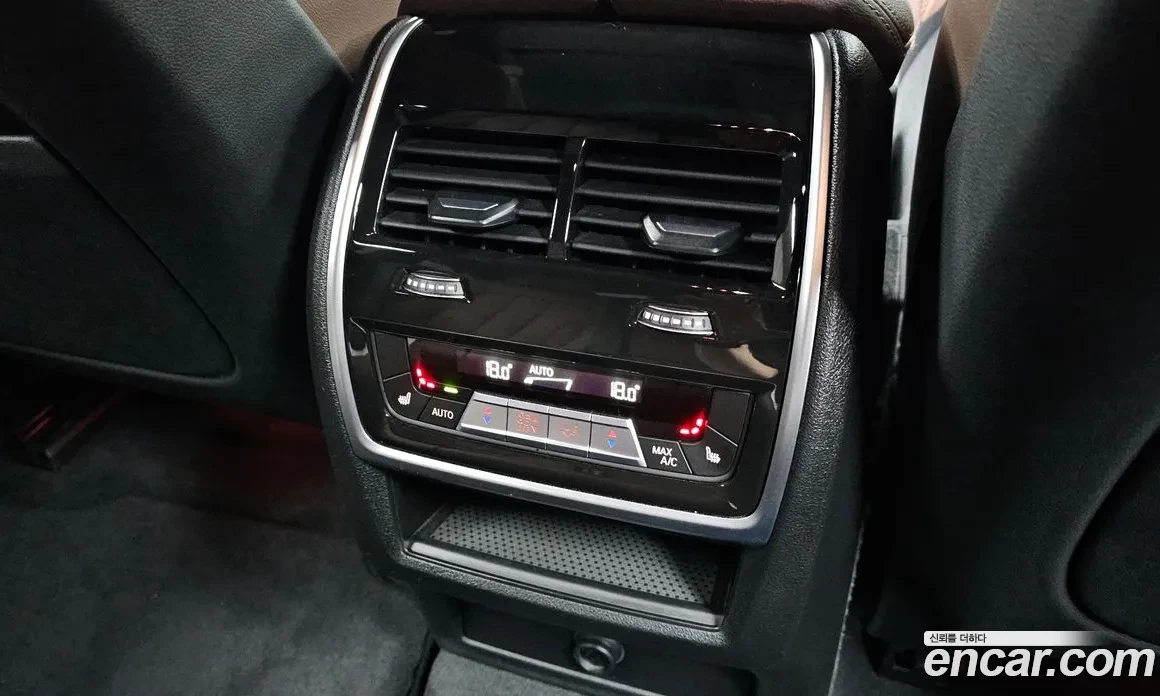 BMW X6 40i xDrive * M PACK * 2 КЛЮЧА * FULL * КРАЙНА ЦЕНА, снимка 16 - Автомобили и джипове - 54781261