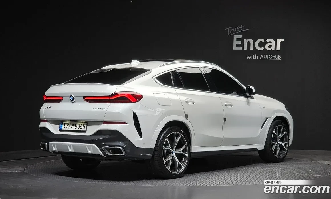 BMW X6 40i xDrive * M PACK * 2 КЛЮЧА * FULL * КРАЙНА ЦЕНА, снимка 2 - Автомобили и джипове - 54781261