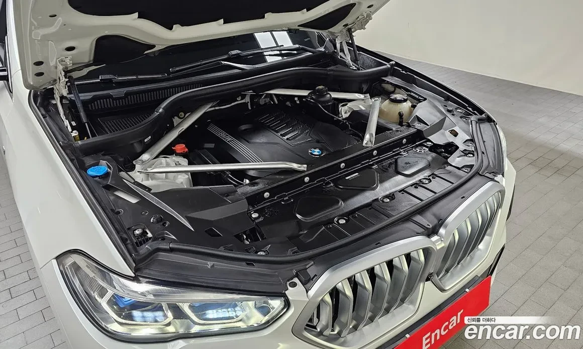 BMW X6 40i xDrive * M PACK * 2 КЛЮЧА * FULL * КРАЙНА ЦЕНА, снимка 6 - Автомобили и джипове - 54781261