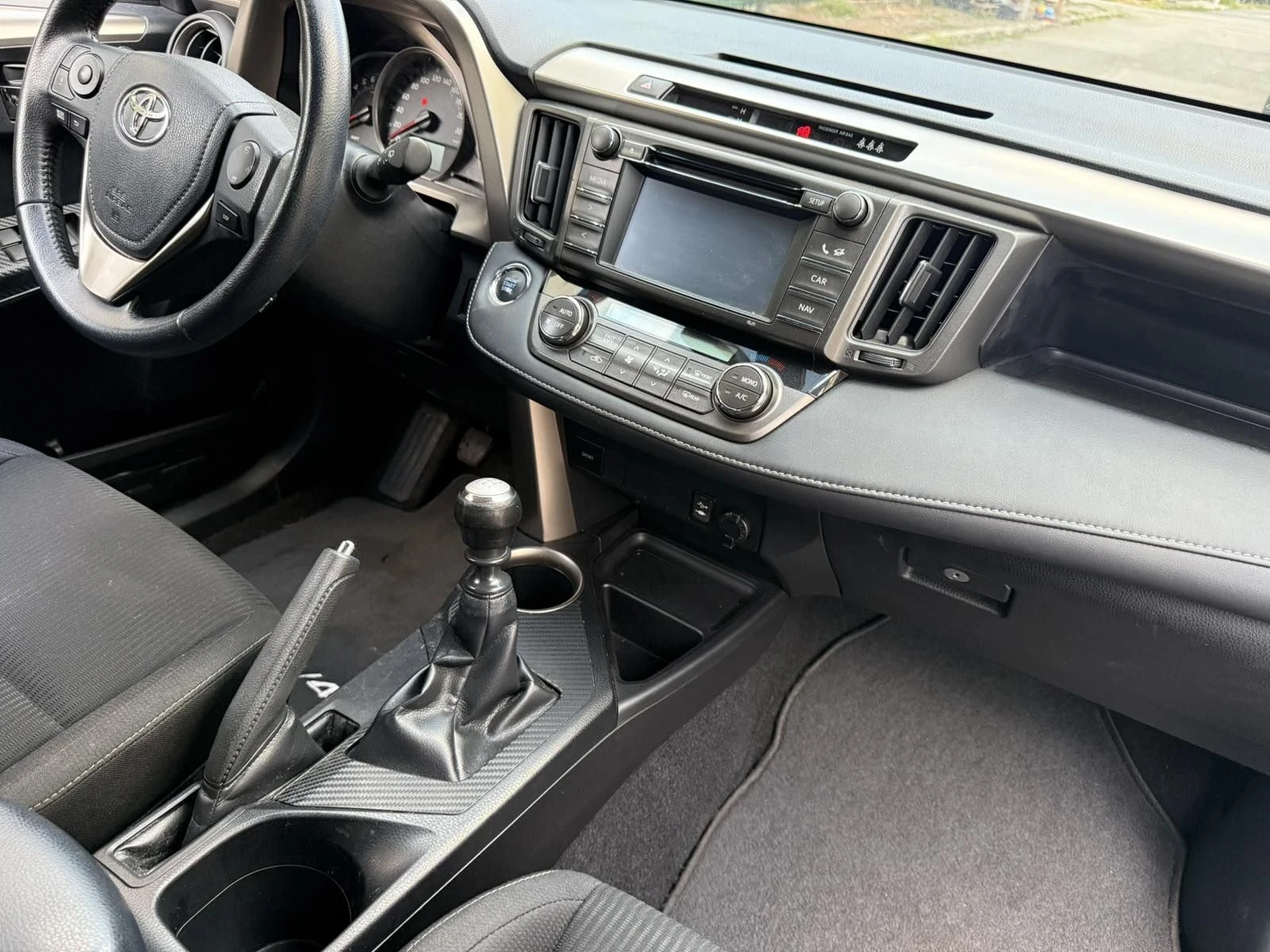 Toyota Rav4 2.0i Xolandia, снимка 6 - Автомобили и джипове - 55826749