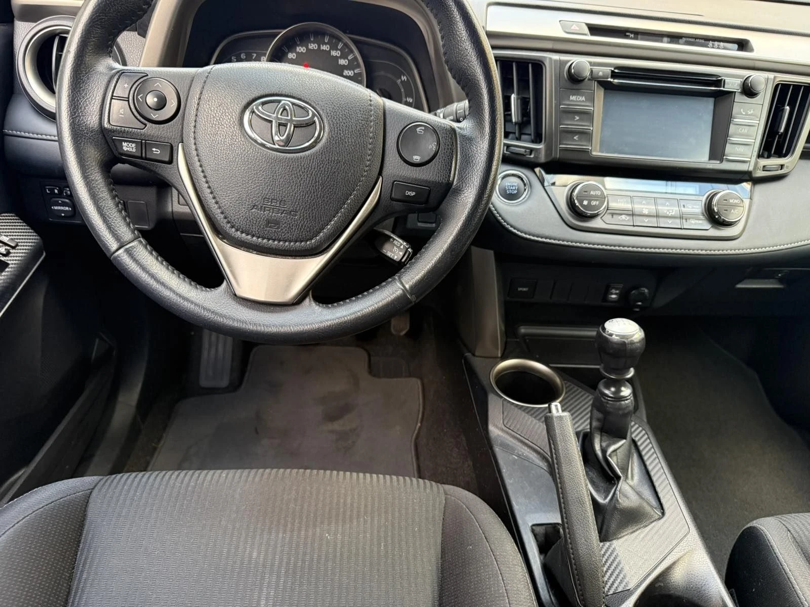 Toyota Rav4 2.0i Xolandia, снимка 3 - Автомобили и джипове - 55826749