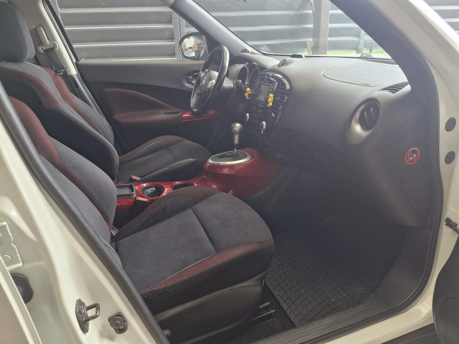 Nissan Juke 1.6 DIG-T (190 кс) TENKA, снимка 7 - Автомобили и джипове - 55903062