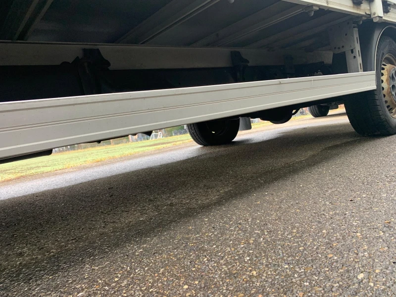 Iveco Daily 35s18* БОРД* КЛИМАТРОНИК* ШВЕЙЦАРИЯ* , снимка 5 - Бусове и автобуси - 53373221