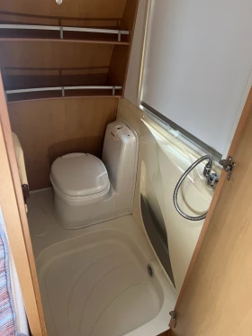 Каравана Knaus 450FU, снимка 8