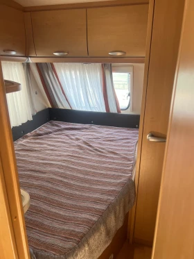 Каравана Knaus 450FU, снимка 7