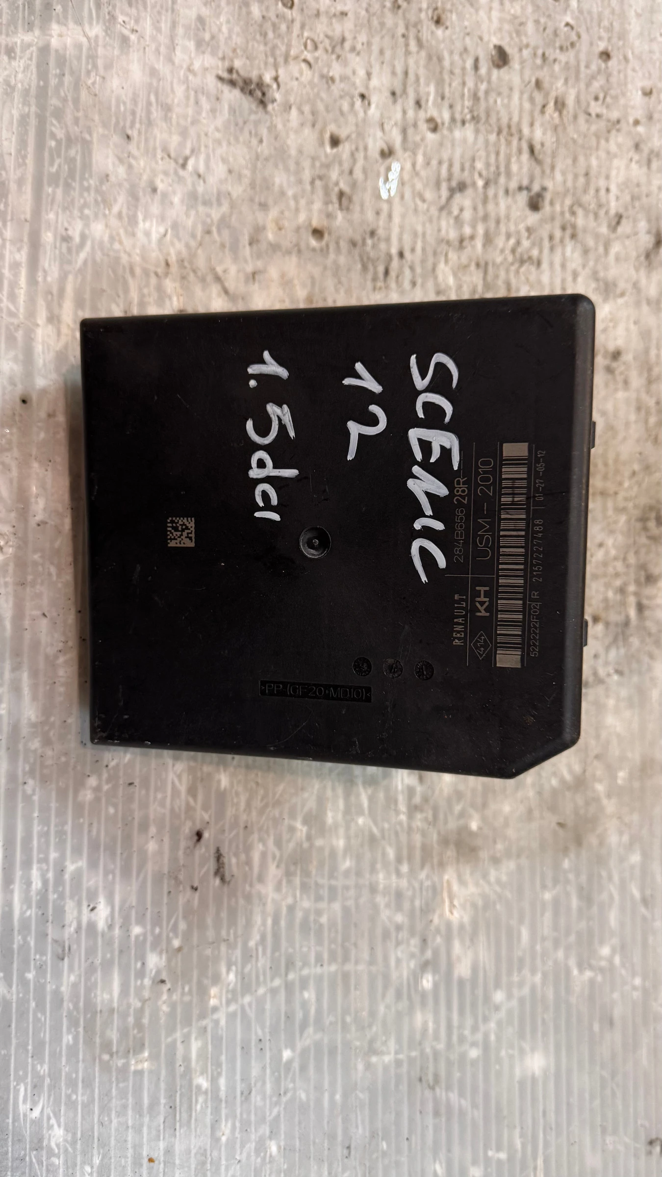 ��������� ����� (������� ����� BSI / BSM ) �� Renault Scenic 2012 - 284B65628R / 2157227488 | Mobile.bg � ����������� 1