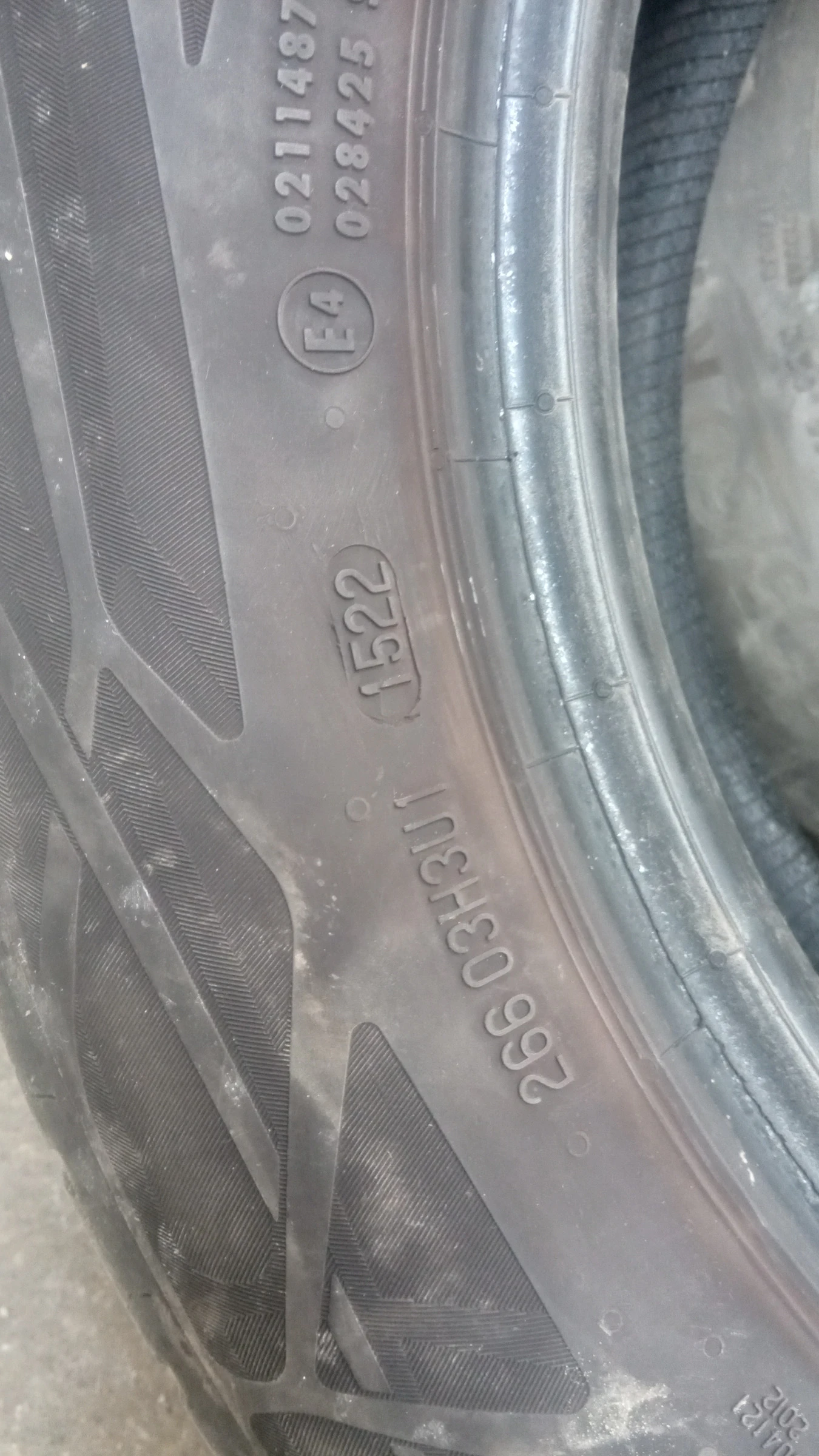 Гуми Летни 205/60R16, снимка 3 - Гуми и джанти - 54458817