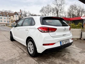 Hyundai I30 1.6 CRDi в гаранция, снимка 3