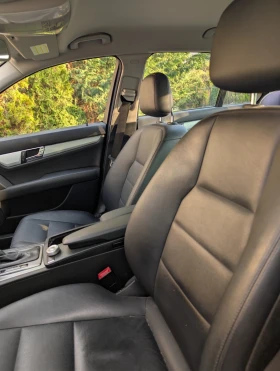 Mercedes-Benz C 320 4 matic, снимка 2