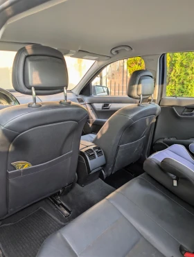 Mercedes-Benz C 320 4 matic, снимка 7