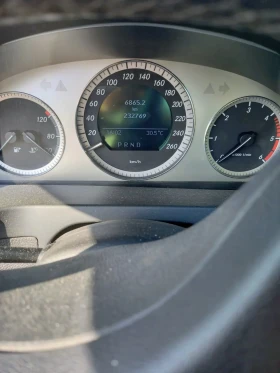 Mercedes-Benz C 320 4 matic, снимка 3
