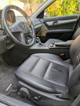 Mercedes-Benz C 320 4 matic, снимка 11