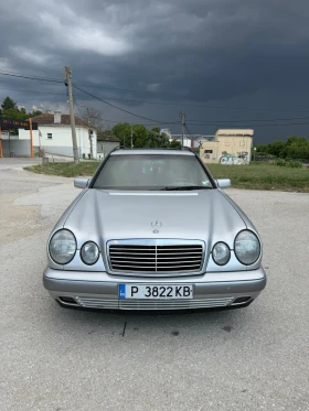 Mercedes-Benz E 290, снимка 4