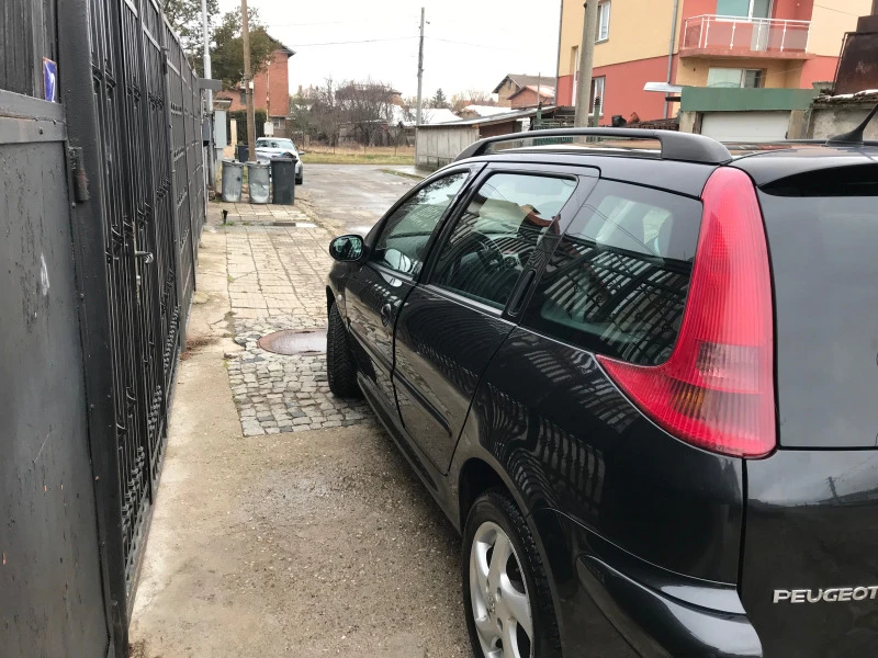 Peugeot 206, снимка 8 - Автомобили и джипове - 47310528