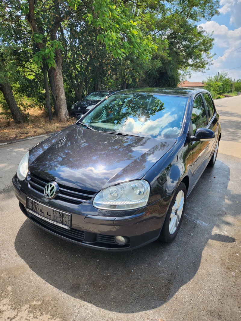 VW Golf, снимка 1 - Автомобили и джипове - 47326963