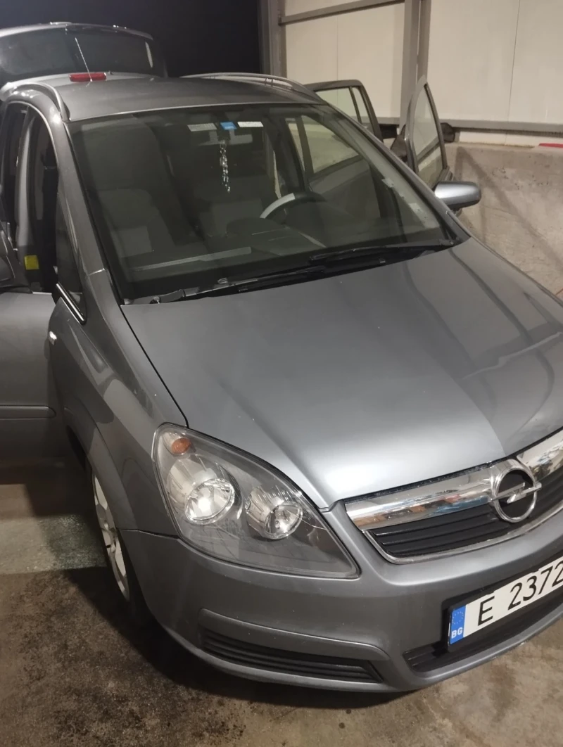 Opel Zafira, снимка 7 - Автомобили и джипове - 47726599