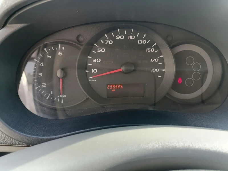 Renault Kangoo, снимка 7 - Автомобили и джипове - 48376713