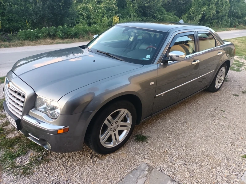 Chrysler 300c 3.0 CRD 2010 177 711KM, снимка 3 - Автомобили и джипове - 51076269