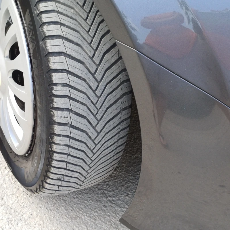 Toyota Avensis Бензин 1.6Vvti -132к.с, снимка 7 - Автомобили и джипове - 52652047