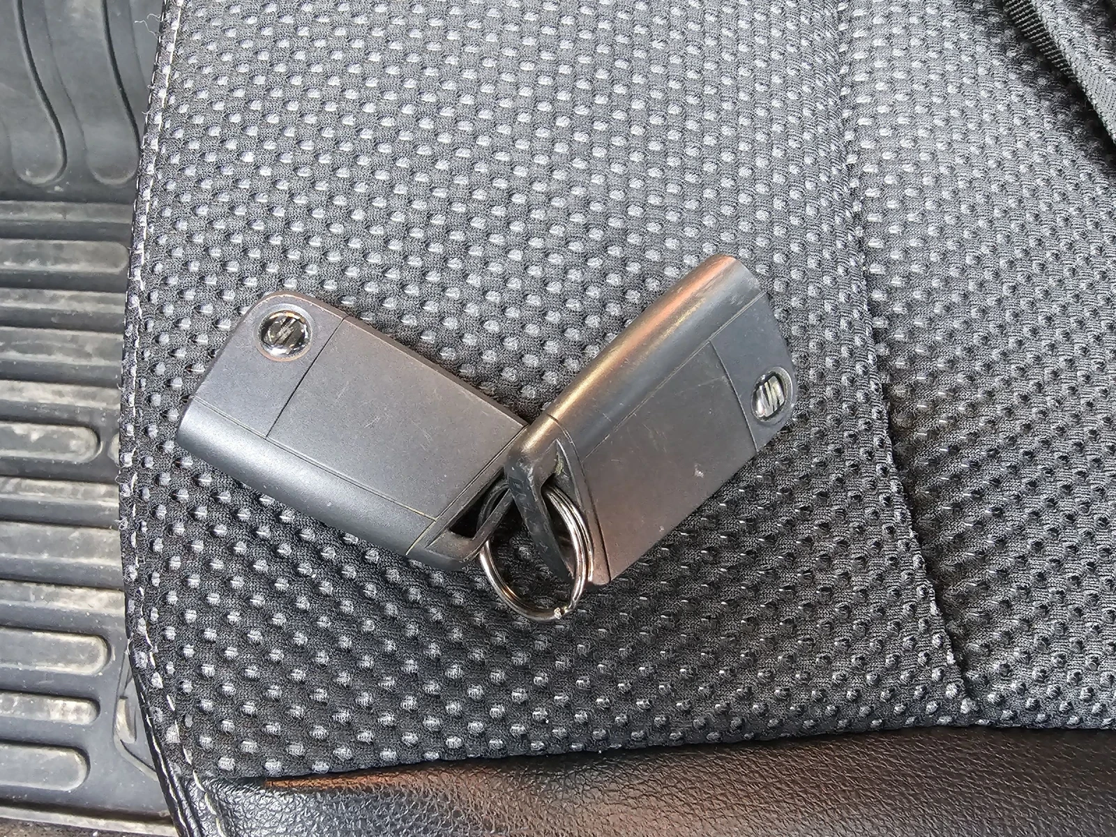 Seat Ibiza 1.6TDI 101.. 2021.  ! | Mobile.bg   16