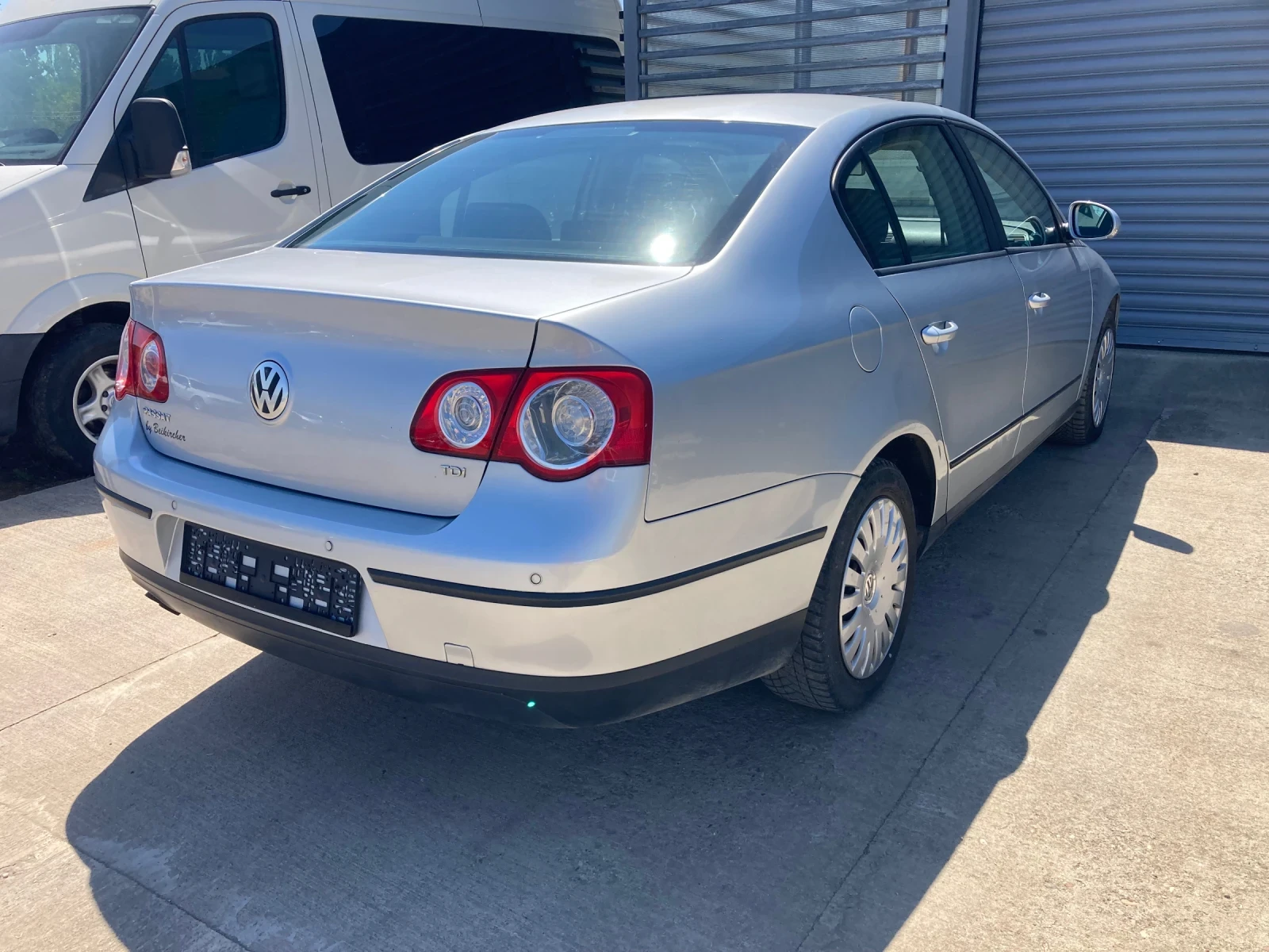VW Passat 1.9 TDI , снимка 6 - Автомобили и джипове - 49144183